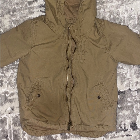 Boys Old Navy cost - Picture 2 of 5